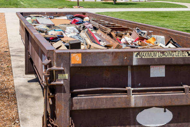 Best Estate Cleanout  in East Franklin, NJ